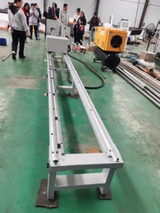 Machine à laser fibre portable 1500W pour tuyaux carrés et tubulaires - Découpe sur site haute précision, refroidie par eau - Product Image 4