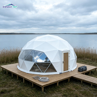 Tente dôme géodésique en PVC blanc de luxe moderne 5x5m pour 10 personnes, résistante aux intempéries, imperméable, durable, personnalisable