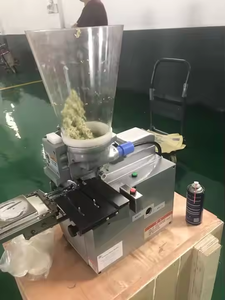 China gyoza Empanada Automatic Samosa Making momo Making <b>Machine</b> Automatic <b>Dumpling</b> maquina De Empanadas - Product Image 3