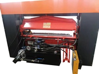 Máquina Plegadora Hidráulica CNC de 1200 mm con Sujeción Automática / Freno de Prensa Programable para Conformado y Doblado de Chapa Metálica