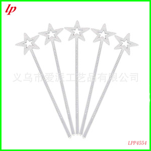 LPP4554 ไม้กายสิทธิ์รูปดาวสีเงินหนึ่งขนาดอุปกรณ์ประกอบการแสดงบนเวทีสำหรับอุปกรณ์เสริมเครื่องแต่งกายวันเด็ก - Product Image 1