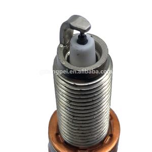 Bougies d'allumage automobiles de haute qualité adaptées à <span class=keywords><strong>BMW</strong></span> OEM 12 12 0 038 896 12120038896 - Product Image 4