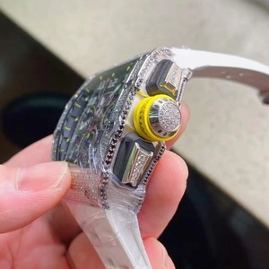 Nouvelle montre de plongée automatique pour homme 1103 avec boîtier tonneau en titane, bracelet en caoutchouc et cadran à aiguilles, idéale pour les soirées et événements sociaux - Product Image 4