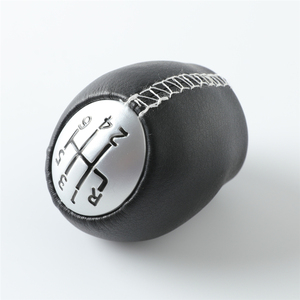 Sfera con impugnatura in pelle a 6 velocità per <span class=keywords><strong>Renault</strong></span> <span class=keywords><strong>Megane</strong></span> MK3 Clio Laguna per Vauxhall per pomello cambio Nissan Interstar - Product Image 3