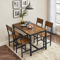 Table à manger de style farmhouse avec 4 chaises, structure en fer noir mat thermolaqué, mobilier de cuisine personnalisable, vente en gros
