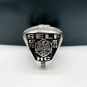 Anillos de Campeonato de Fútbol Americano de los Kansas Jayhawks 2022, Venta al Por Mayor de Fábrica, Anillo de Joyería Fina de Moda para Regalos de Aniversario y Fiestas - Product Image 4