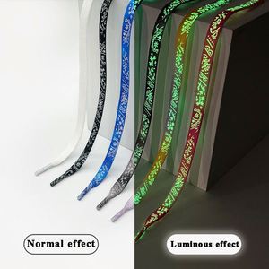 Lacets lumineux fluorescents imprimés pour baskets et chaussures de course - Product Image 1