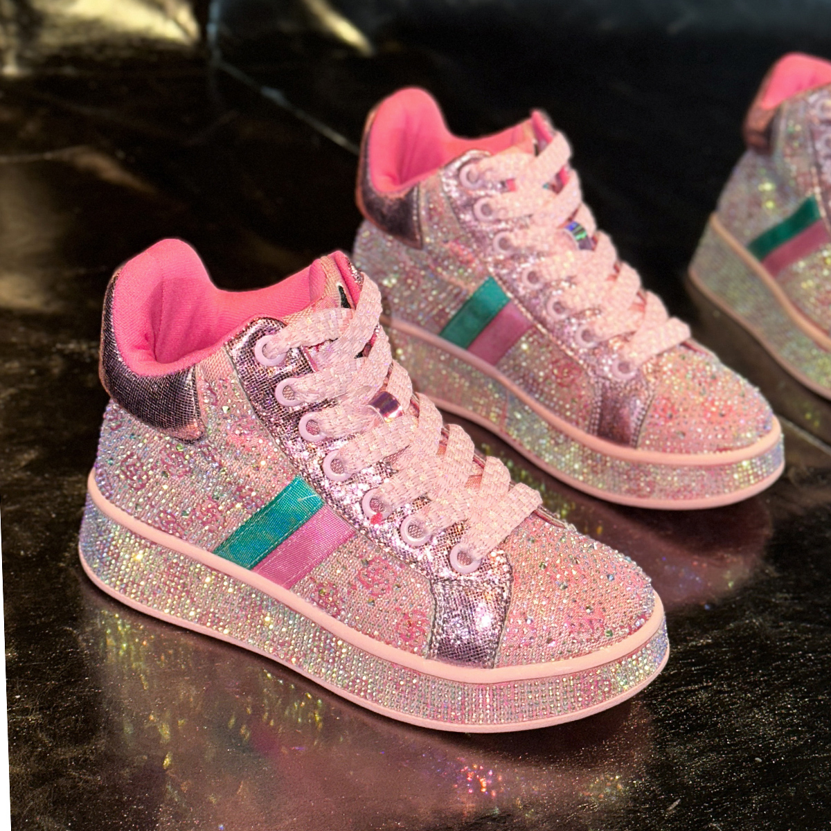 オリバーガル　正規品　Luxury Stacked Shoes Rose ODDA Stylish Sneakers | Sports Shoes for Men and Women