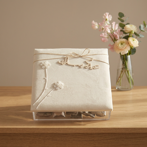 Boîte cadeau en tissu brodé de luxe avec calligraphie arabe personnalisée pour la fête du Nouvel An, cadeau de mariage, fête du Ramadan - Product Image 1