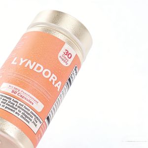 Impresión de Etiquetas Personalizadas Autoadhesivas para Botellas de Salud y Nutrición, Impresión CMYK con Tacto Suave para Botellas - Product Image 4