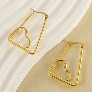 Heart Shape Hoop Earrings Gold Plated Geometric Design For Women Fashion Jewelry - Product Image 1