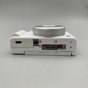 Cámara de <span class=keywords><strong>Vlog</strong></span> <span class=keywords><strong>Sony</strong></span> <span class=keywords><strong>ZV</strong></span>-1 4K Original de Segunda Mano con Pantalla Abatible + Cuerpo de Magnesio, Cámara 4K Pequeña para Viajes - Product Image 6