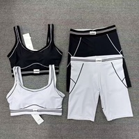 Ensemble de yoga pour femme JL le plus vendu : pantalon trois-quarts, débardeur épaules dénudées et short taille haute à motif écossais, respirant