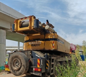 Grue sur camion Sany 220 tonnes, équipement de construction lourd d'occasion, moteur Weichai, modèle 2018, hauteur de levage 110m, pompe hydraulique - Product Image 4