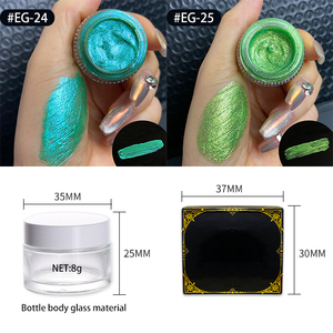 พาเลทอายแชโดว์ HKH Sparkling Metallic Shimmer สีเข้ม 16 เฉดสี พร้อมชุดลิปสติก 4 แท่ง แต่งหน้าด้วยกลิตเตอร์แบบกด - Product Image 6