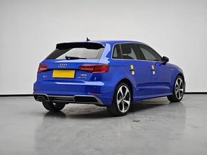 <span class=keywords><strong>Audi</strong></span> <span class=keywords><strong>A3</strong></span> Limousine 35 TFSI Anniversaire du million d'unités, modèle 2018-2020, d'occasion, à <span class=keywords><strong>prix</strong></span> réduit, la plus vendue, Intelligence et leadership. - Product Image 3