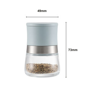 تصميم جديد من ملح RPET البلاستيكي وزجاجة زجاجية محمولة برطمان توابل برطمان ملح صغير مُكرَّك يدويًا - Product Image 6