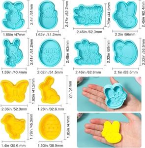 Tagliabiscotti in Silicone Personalizzati per Pasqua OEM, Stampi per Dolci Festivi con Manici a Molla, Fabbrica Certificata BSCI ISO9001, Vendita all'Ingrosso - Product Image 2