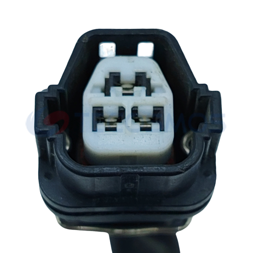 Auto Part Car Plug Connector Waterproof Shell Suitable for Toyota 3-pin Female CT3-0197M