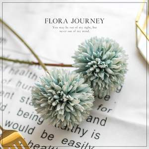 Bouquet de fleurs artificielles en soie, chrysanthèmes, décoration de mariage et de maison, arrangement artisanal de boules de pissenlits - Product Image 3