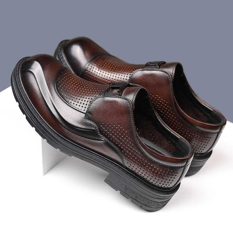 สีน้ำตาล