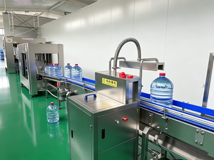 Machine de remplissage et de bouchage de grandes bouteilles PET 1000-1500BPH pour ligne d'embouteillage d'<span class=keywords><strong>eau</strong></span> potable jetable de <span class=keywords><strong>5</strong></span>-10L - Product Image 5