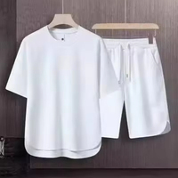 En Gros Ensemble T-shirt Court et Pantalon Court pour Hommes, Décontracté, Respirant et Séchage Rapide, Motif Imprimé, Mode d'Été