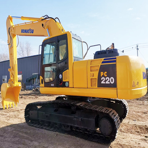 Excavadora usada de 22 toneladas Komatsu Pc220 en venta. Excavadora Komatsu Pc220-7, Pc220-8, Pc240-8 en stock, lista para enviar. - Product Image 1