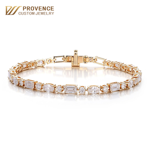 กำไลเพชรทรงเหลี่ยมมรกตสั่งทำพิเศษ กำไลทองแท้ 14k18k ดีไซน์ทันสมัยสำหรับผู้หญิง เครื่องประดับคลาสสิกสำหรับใส่ทุกวัน สร้อยเทนนิส - Product Image 1