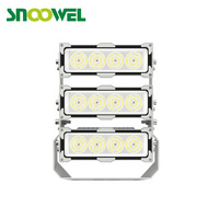 Projecteur LED TN610B 150W IP67 IK09 pour éclairage sportif avec CRI 70 et angles de faisceau réglables