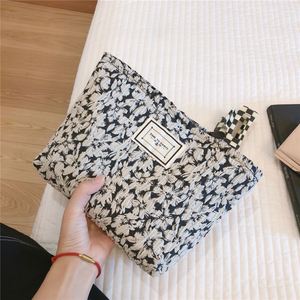 Bolsa de Maquillaje de Viaje Personalizada, Bolsa de Cosméticos de Lona de Algodón, Bolsa de Aseo Floral - Product Image 4