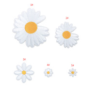 En Stock fer sur broderie fleur Patch thermofusible adhésif broderie Badge auto-adhésif brodé marguerite patchs pour T-shirt