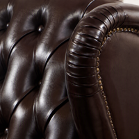 Fauteuil Cigar avec pieds en bois, revêtement en velours capitonné, éco-responsable, fauteuil club traditionnel, fauteuil d'appoint pour salon, hôtel