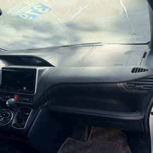 Kit de conversion de tableau de bord pour Toyota Voxy 2014-2018, de conduite à gauche (LHD) à conduite à droite (RHD) - Product Image 6