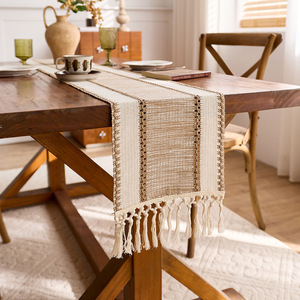 Hot Sale Simple American Country Style Party <strong>Table</strong> <strong>Runner</strong> Decorative Cotton <strong>Dining</strong> <strong>Table</strong> <strong>Runner</strong> with Tassel - Product Image 2