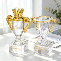 Nouvel Arrivage Trophée du Championnat de Cristal Couronne Design Sport Cup Médaille Métal Prix pour Plaque Souvenir Fabriqué Couronne Design