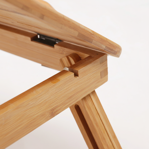 Table pliante pour ordinateur portable Samexi en bambou, support trépied avec pieds réglables, design pliable pour ordinateurs portables - Product Image 1