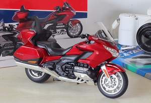 Modèle de <span class=keywords><strong>moto</strong></span> en alliage et plastique GOLDWING Tour 2020 à l'échelle 1:12, réaliste, avec roues mobiles, pour garçons - Jouet de collection - Product Image 4
