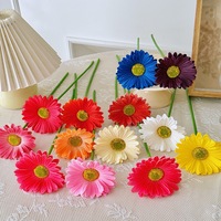 Fleurs artificielles en soie réaliste, marguerites, pour décoration de Noël et de la maison, technique de moulage minimaliste, fausses fleurs pour mariage, vente en gros