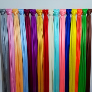 Telón de Fondo de Terciopelo Personalizado ZhengYang para Bodas, Cortina de Material de Seda Helada, Colores Verde Esmeralda, Blanco, Rosa y Rosa Pálido, Estilo Simple - Product Image 3
