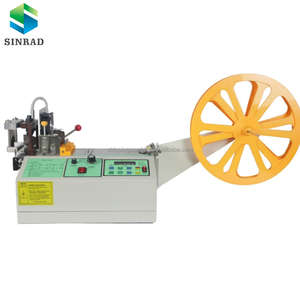 Cortadora de cinta en ángulo inclinado de 110 piezas/min para correas de nailon, cinta de velcro y correas de mochila, máquina de corte con cuchilla caliente - Product Image 4