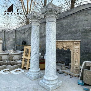 Columna Romana Corintia de Mármol Blanco Tallada a Mano para Entrada de Villa Europea, Decoración de Interiores y Exteriores - Product Image 1