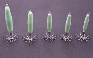 Vente en gros de crochets de gabarit lumineux en acier inoxydable 12 broches Tube de soufflage Parapluie hameçons de pêche <span class=keywords><strong>au</strong></span> calmar sans barbe hameçons de calmar fabriqués - Product Image 2