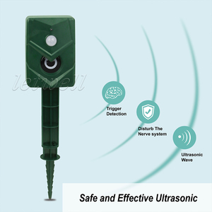 Dispositifs de dissuasion extérieurs imperméables et inoffensifs Répulsif pour animaux à piles Répulsif pour animaux à ultrasons pour <span class=keywords><strong>garage</strong></span> souterrain - Product Image 2