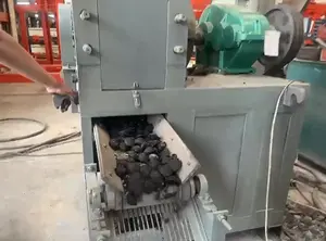 Rifornimento di fabbrica piccolo Bbq carbone mattonella che fa il prezzo della macchina