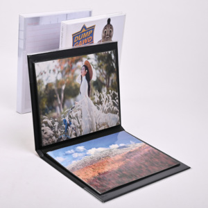 En stock 8x10 noir Page intérieure en carton Albums <span class=keywords><strong>Photo</strong></span> 20 Photos PVC Soft Film Sleeve Mettre dans les modèles aux albums personnalisés - Product Image 2