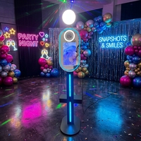 Photomaton à écran tactile ovale de 15,6 pouces avec imprimante, support d'appareil photo, impression instantanée, construction en métal et verre pour fêtes et mariages