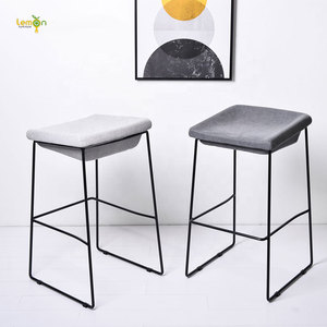 Kursi Bar Bingkai Logam Bantalan Kulit Gaya Sederhana Modern untuk Pub - Product Image 2