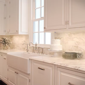 ओक लकड़ी और चमकदार ऐक्रेलिक फिनिश के साथ आधुनिक रसोई अलमारियाँ - Product Image 3