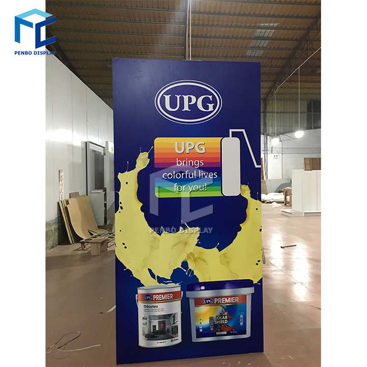 고품질 UPG 소매 맞춤형 금속 자동차 엔진 윤활유 전시 랙